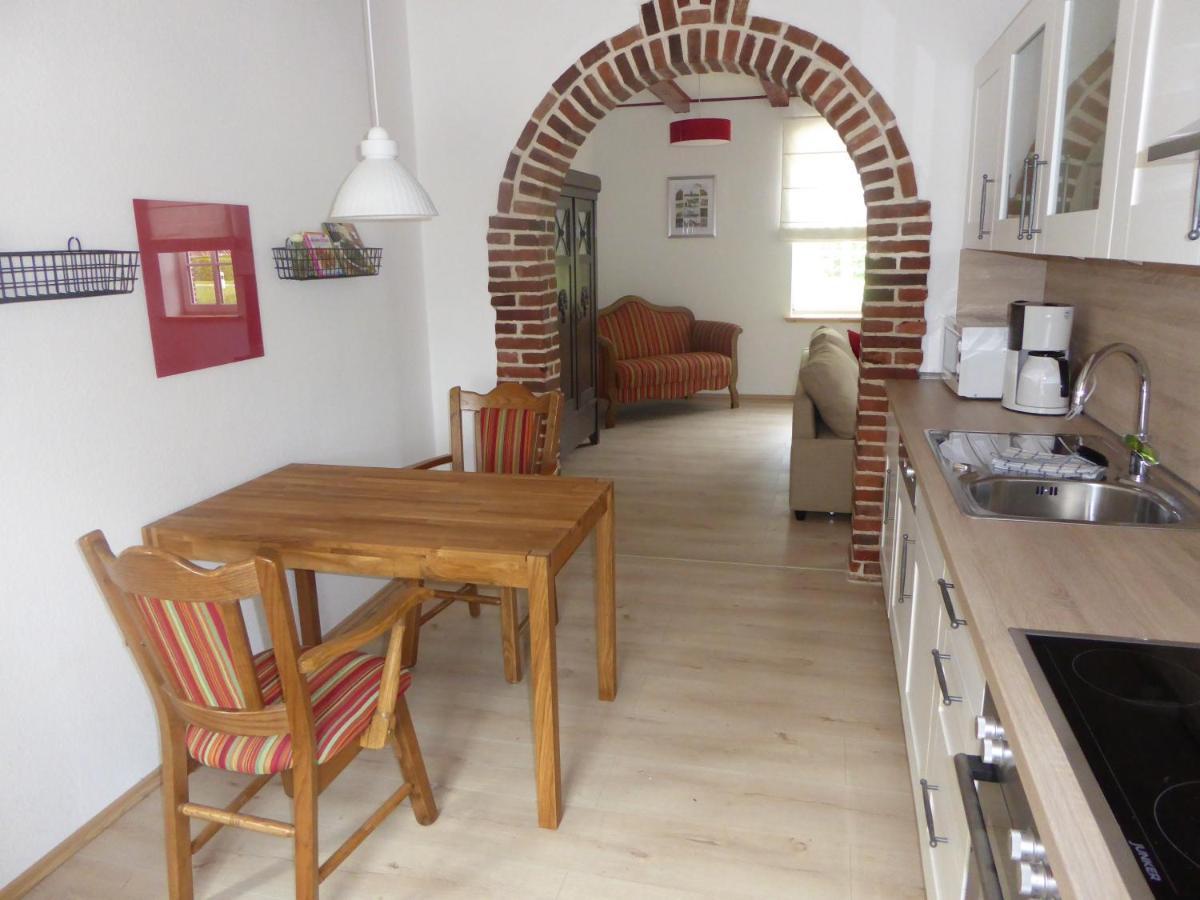 Ferienwohnung Elise Im Gulfhof Am Kanal Grossefehn Ngoại thất bức ảnh