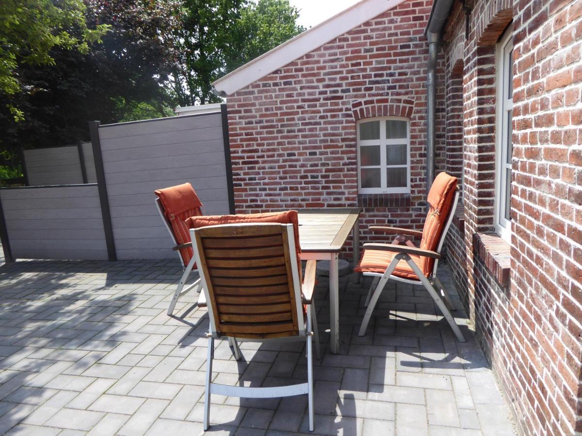 Ferienwohnung Elise Im Gulfhof Am Kanal Grossefehn Ngoại thất bức ảnh